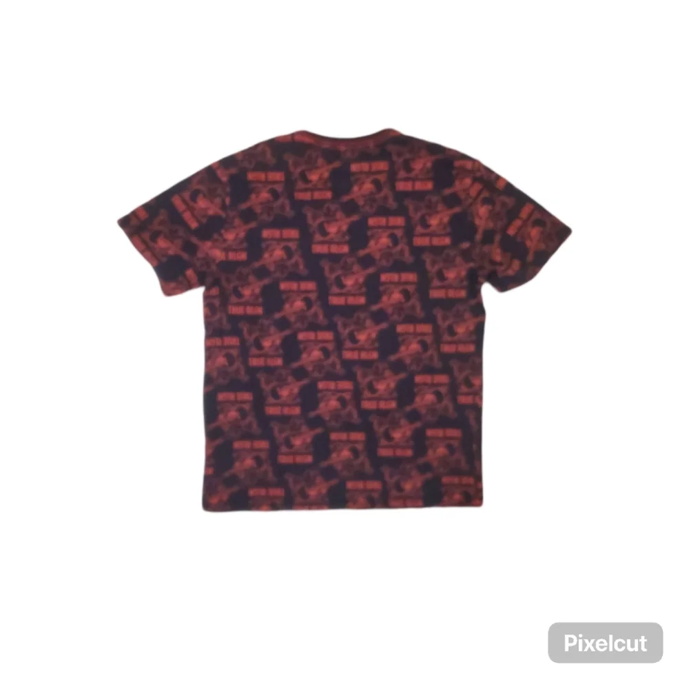 True Religion Men's Buddha Monogram Crew Neck Cotton T-shirt‎ Black/Red Medium